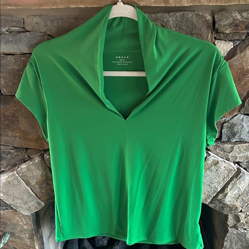 Grace Elements Bright Green V-Neck Draped Short-Sleeve Top; Size XL; Like New!